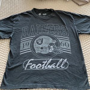 NFL Raiders Tshirt size M